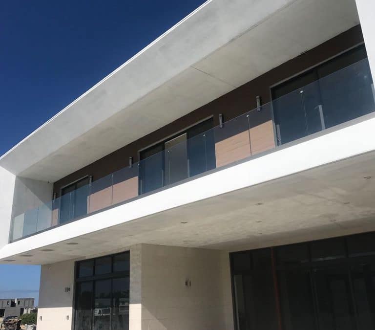 Barandilla de vidrio Botánico at Weston Fl